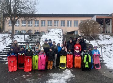 Obrázek k aktualitě Zimní radovánky 1.B a 9.B